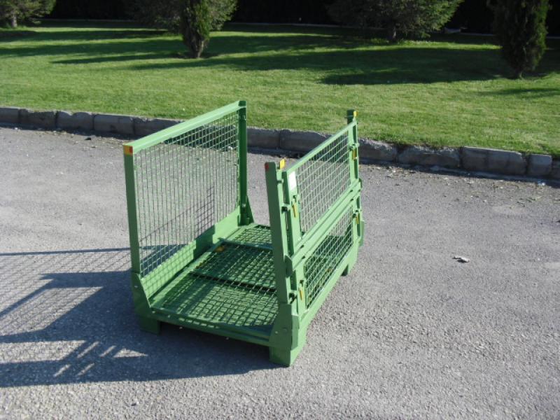 STANDARD FOLDABLE WIRE CONTAINER-95